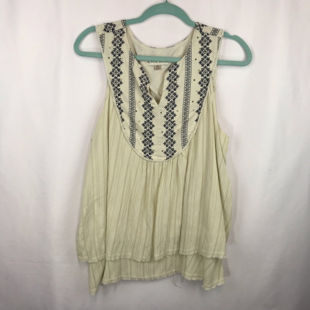 Knox Rose Cream Blouse B01005